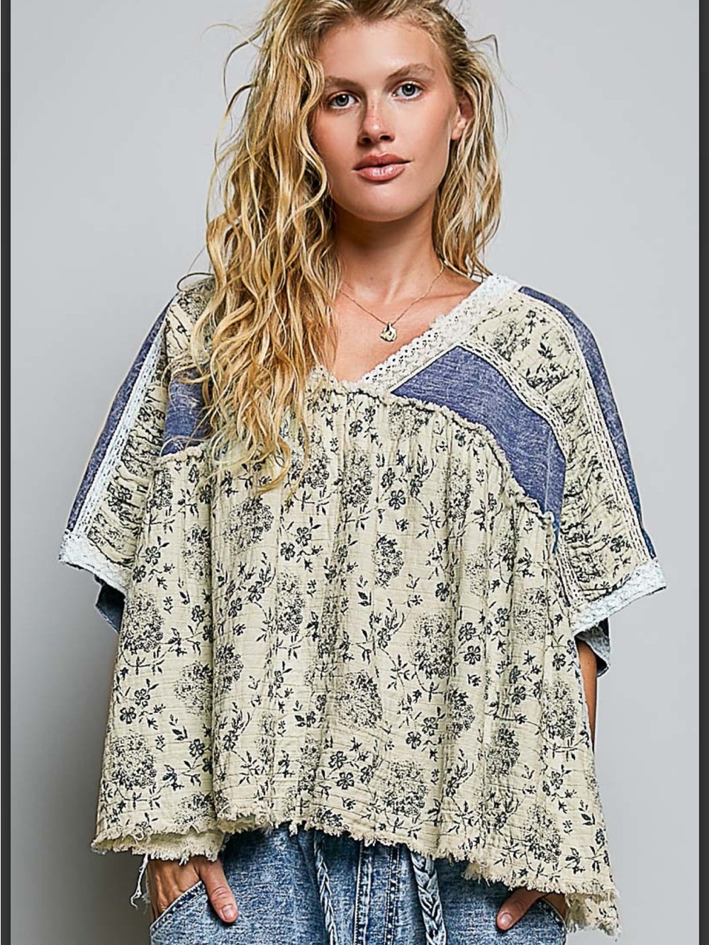 POL Bohemian Floral Peasant Top